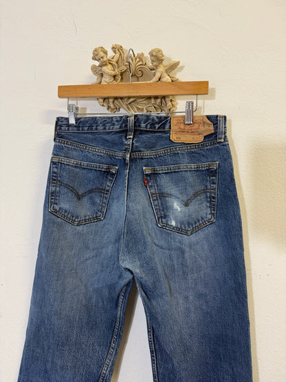 Vintage Levi’s 501 “W32 L34”