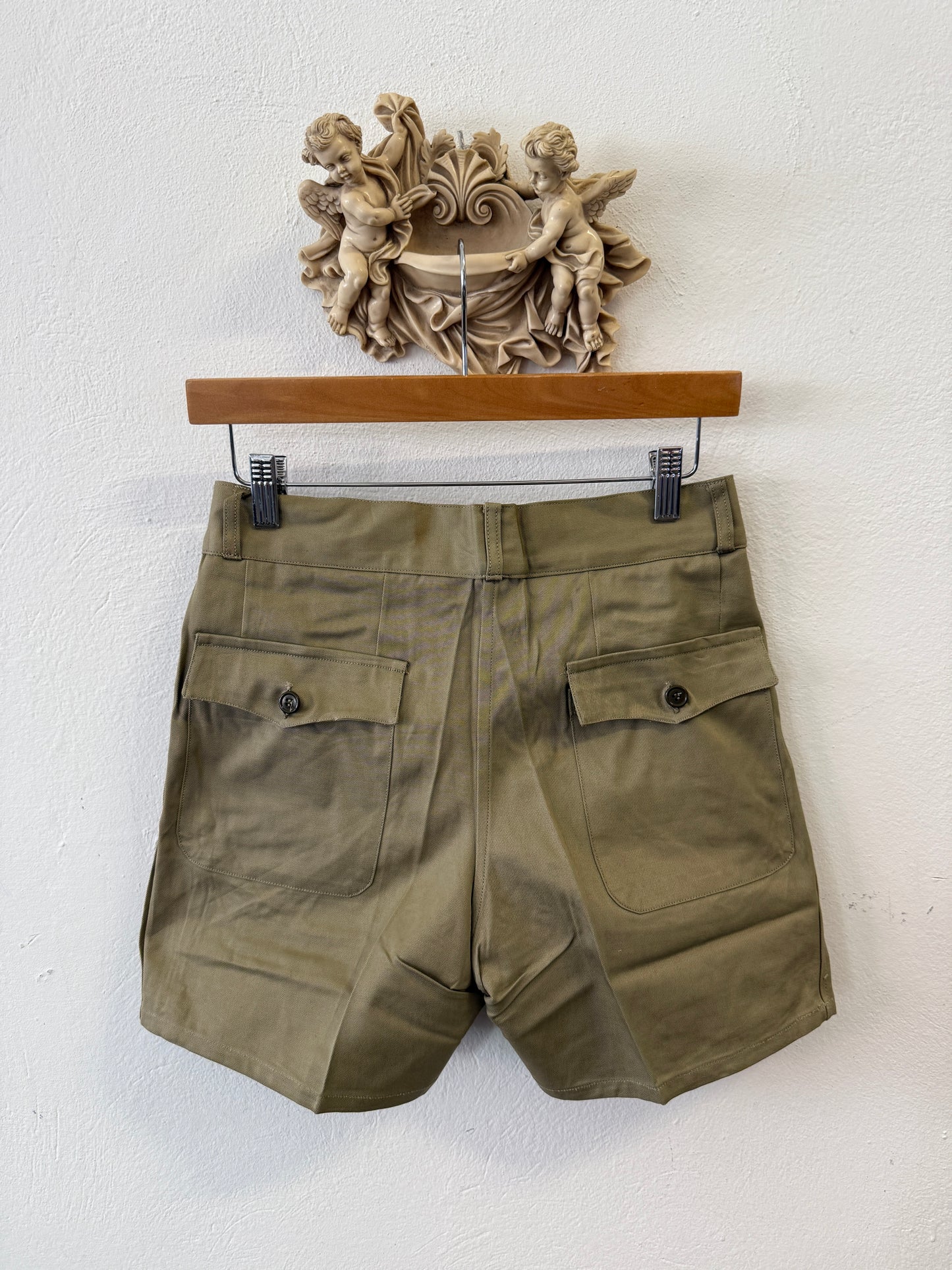 Vintage Italian Army Bermuda Shorts with Buttons 77 cm