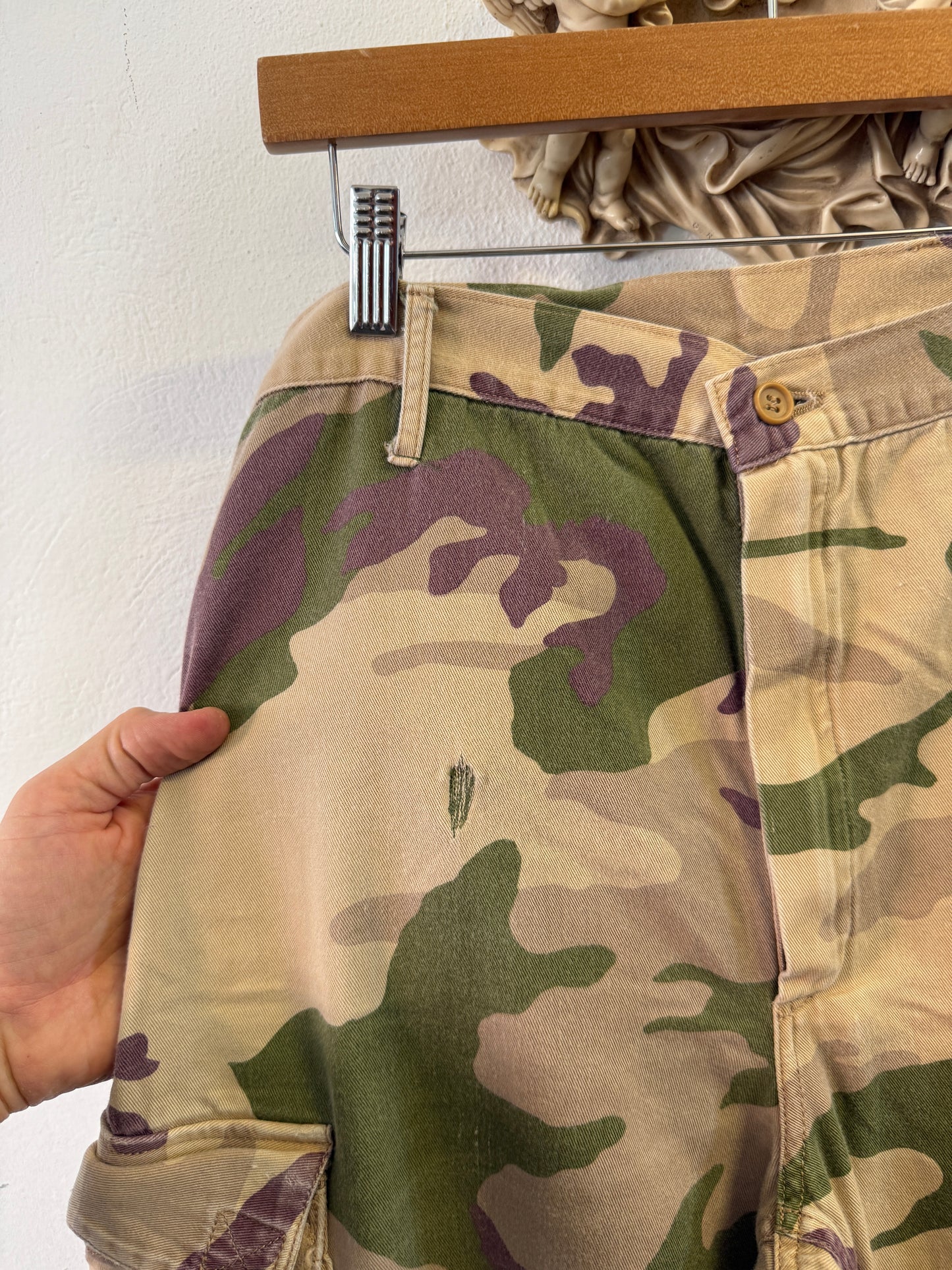 Vintage Italian Army Cargo Pants “W33”