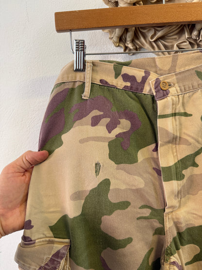 Vintage Italian Army Cargo Pants “W33”