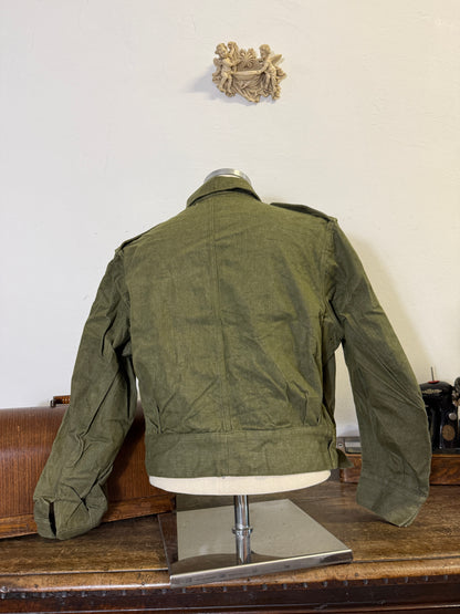 Vintage 50’s British Army Jacket “M/L”