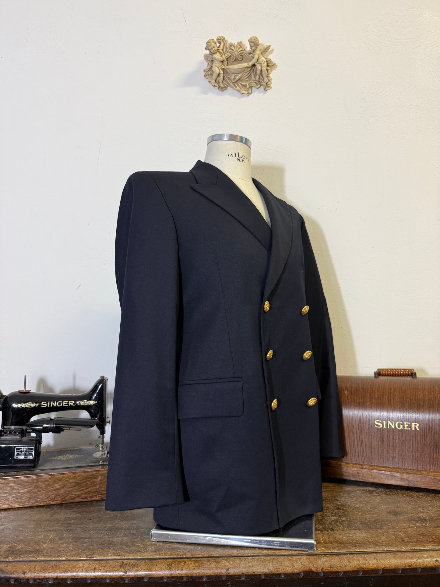 Vintage 00’s Italian Navy Double Breasted Jacket “XL”