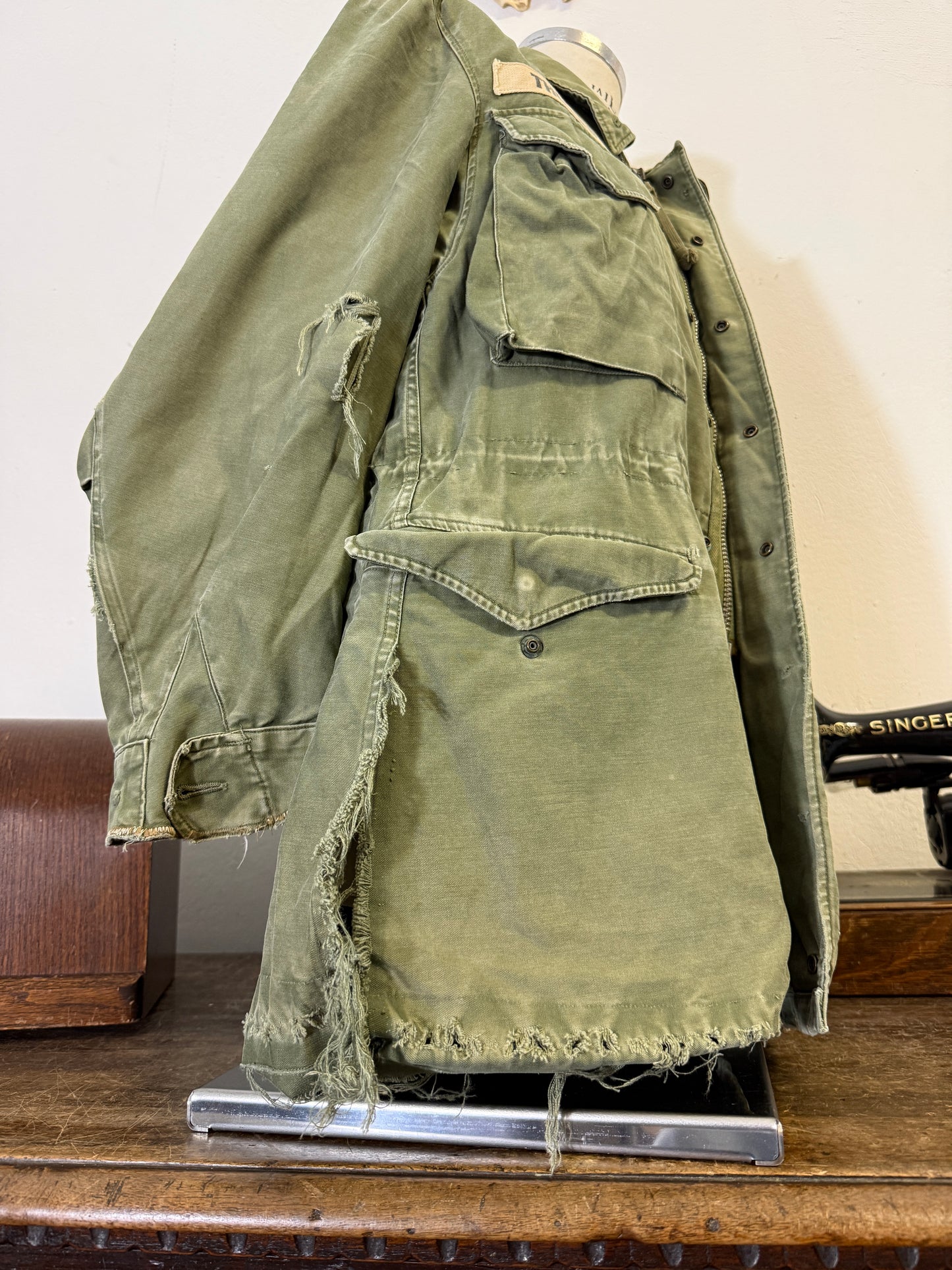 Distressed Vintage Field Jacket M51 US Army “M/L”