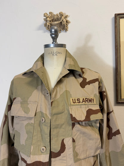 Vintage BDU Desert Camo Jacket Us Army “M”