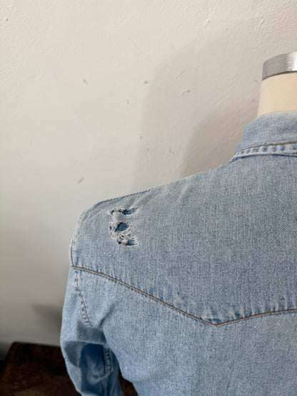 Vintage Levi’s Denim Shirt “S”