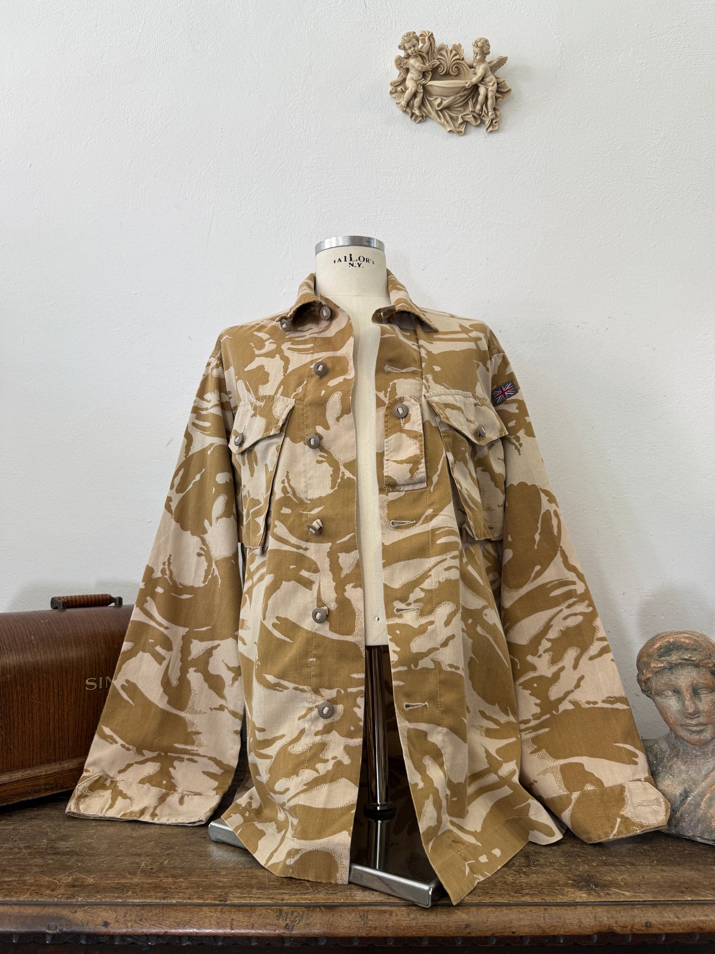 Vintage British Army Dpm Jacket “XXL”