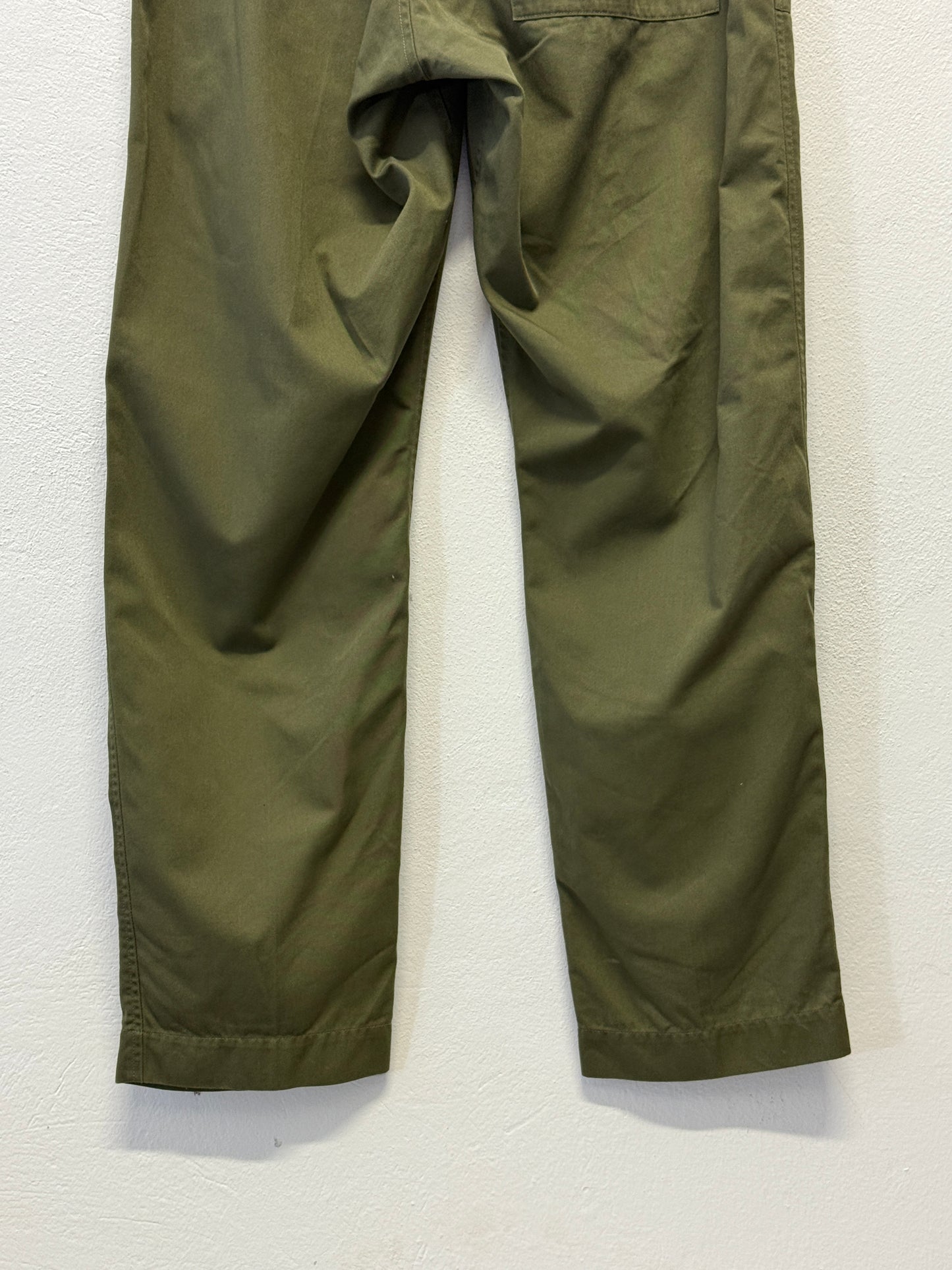 Vintage British Fatigue Army Pants “W31”