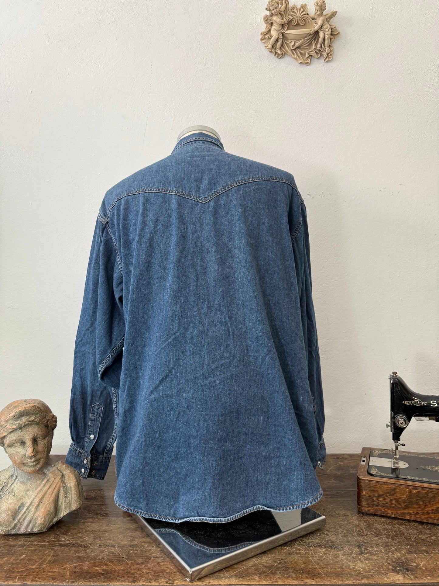 Vintage Wrangler Denim Shirt “L/XL”