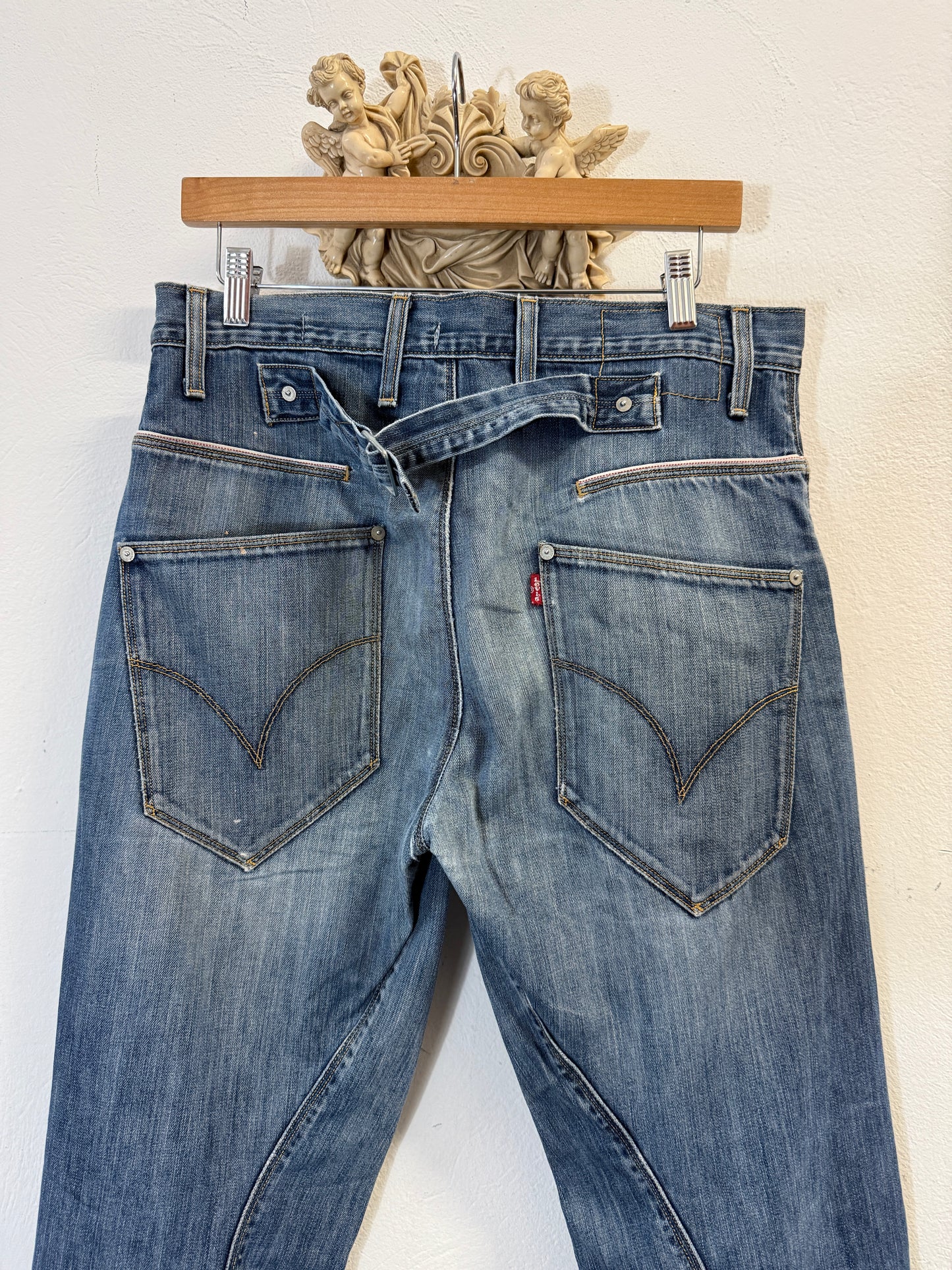 Vintage Levi’s Engineered “W33 L34”