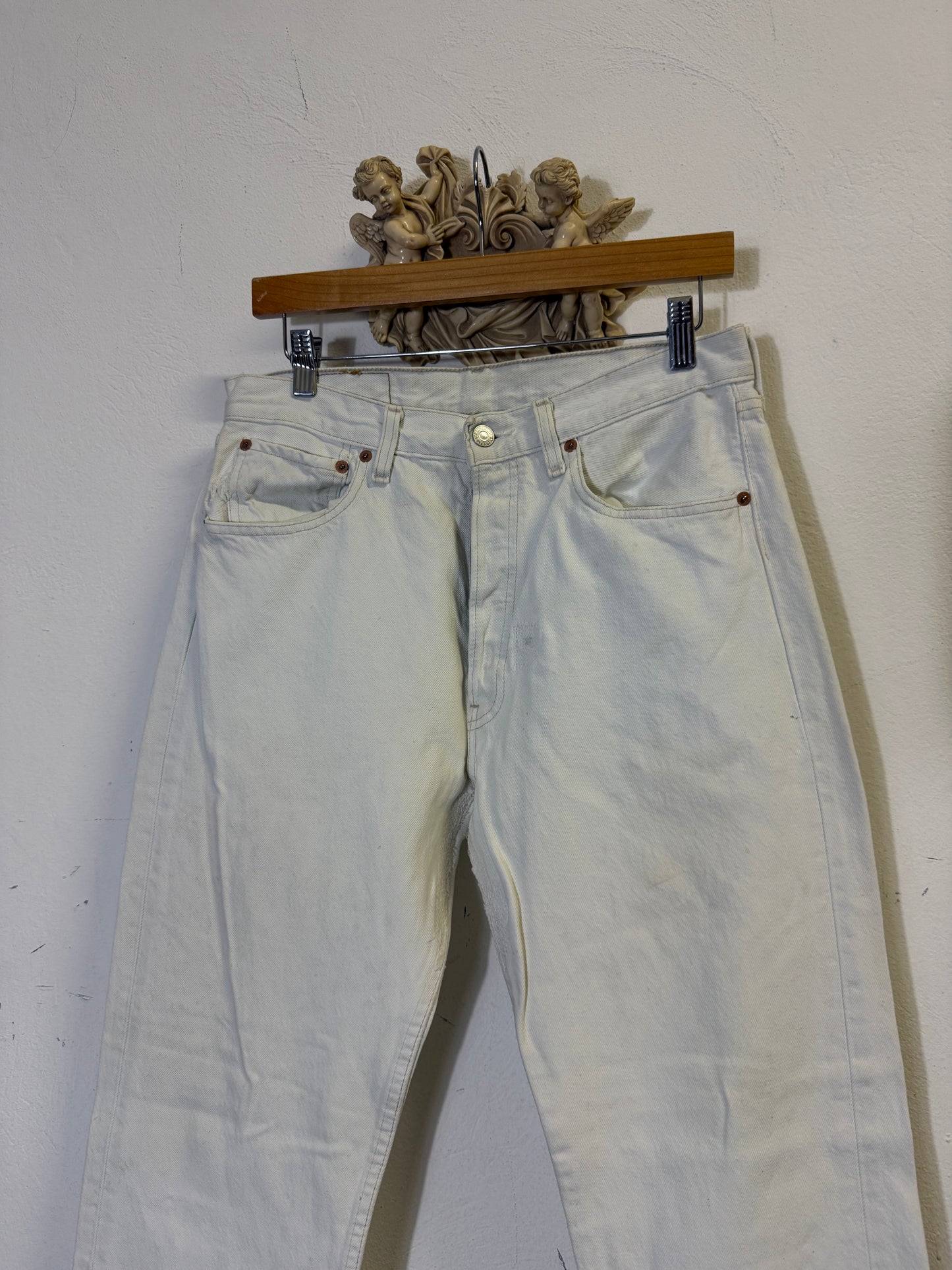 Vintage Levi’s 501 “W31 L32”