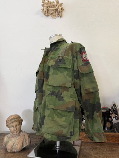 Vintage 90’s Serbian Army Jacket “M/L”