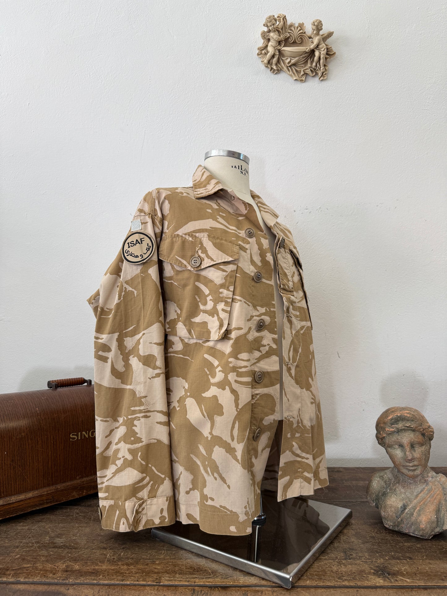 Vintage British Army Dpm Jacket “L/XL”