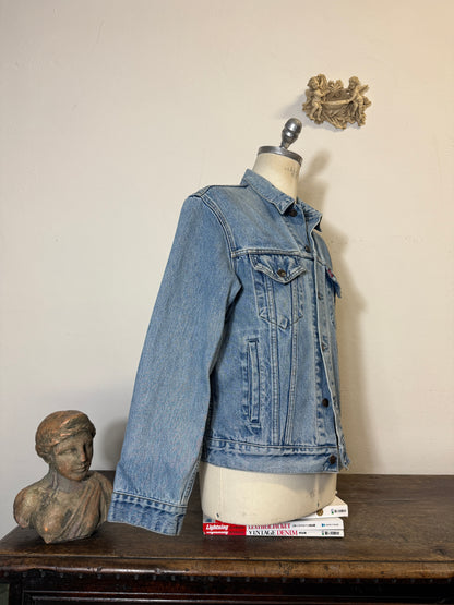Vintage Levi’s Jacket “M”