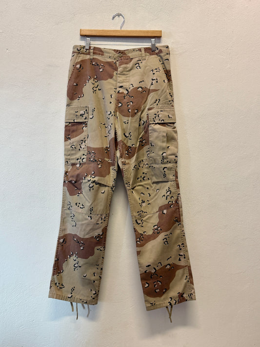 Vintage Desert Chocolate Cargo Pants Us Army “W33”