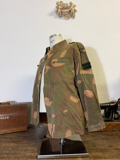 Vintage 90’s Hungarian Army Overshirt “M/L”