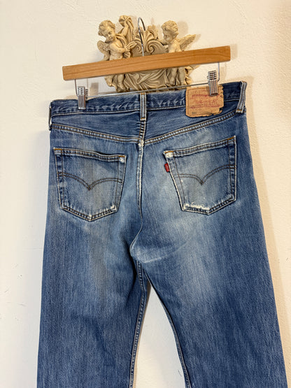 Vintage Levi’s 501 “W33 L34”