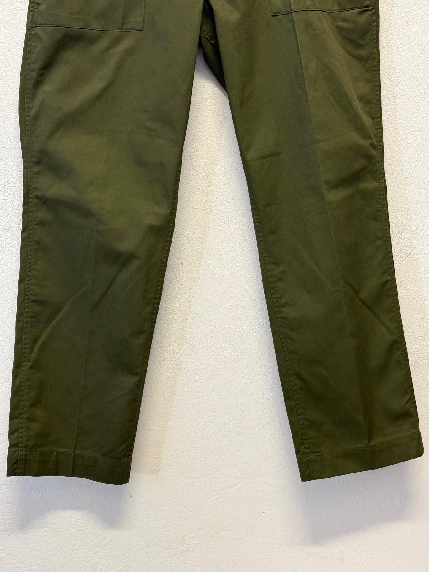 Vintage British Fatigue Army Pants “W35”