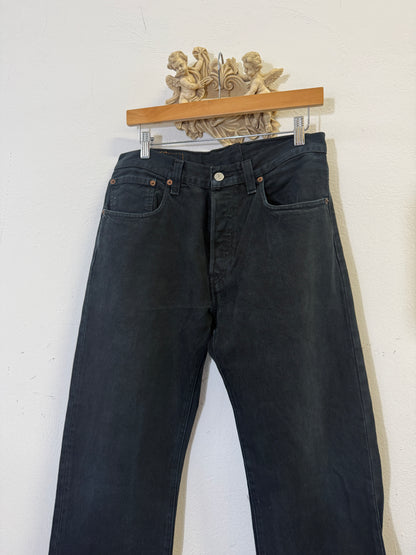 Vintage Levi’s 501 “W31 L34”