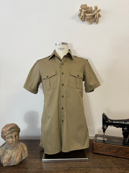 Vintage 80’s Italian Army Shirt “S/M”