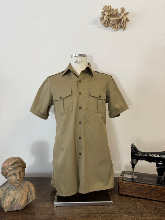 Vintage 80’s Italian Army Shirt “S/M”