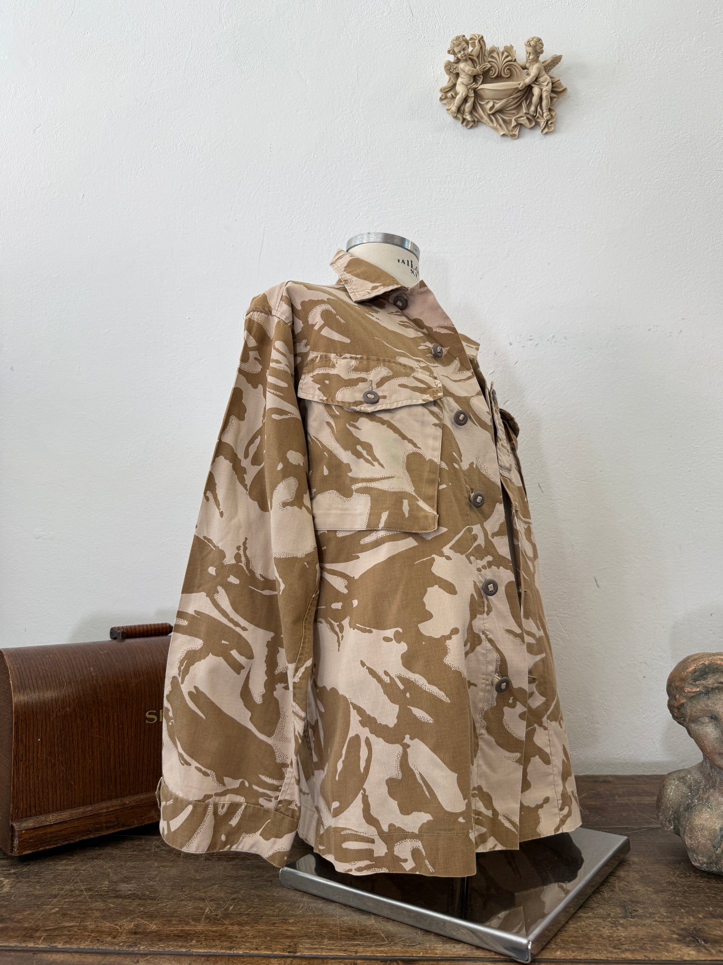 Vintage British Army Dpm Jacket “L/XL”