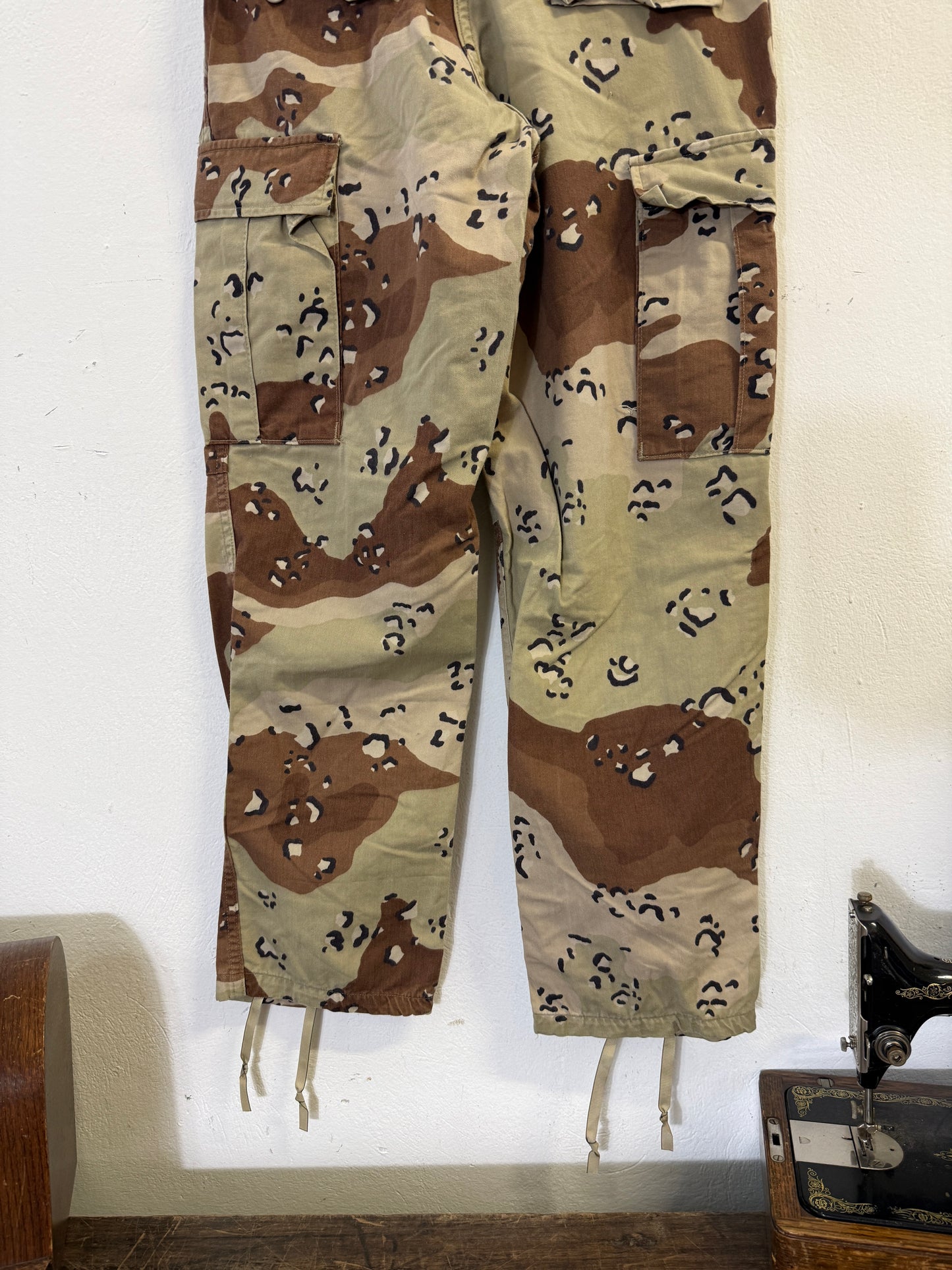 Vintage Desert Chocolate Cargo Pants Us Army “W30”