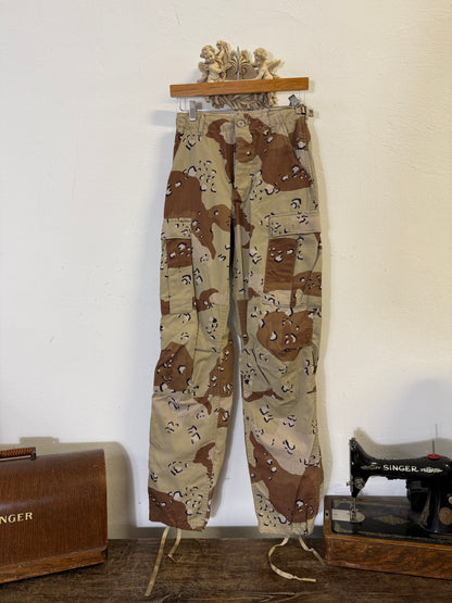 Vintage Desert Chocolate Cargo Pants Us Army “W24”