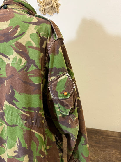 Vintage British Army Woodland DPM Parachutists Para' Smock “L”