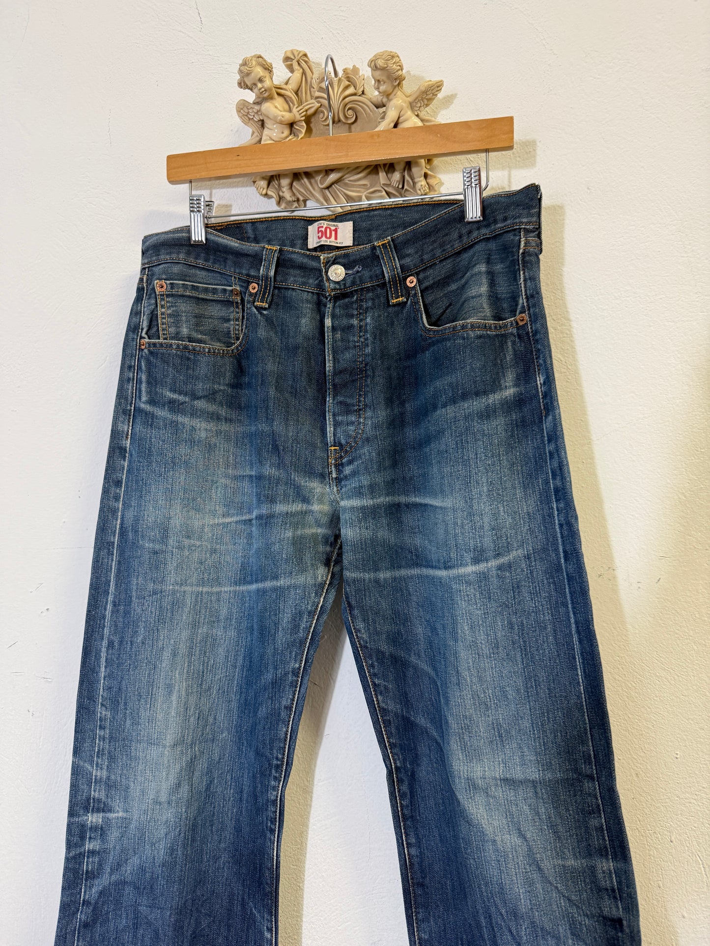 Vintage Levi’s 501 “W33 L34”