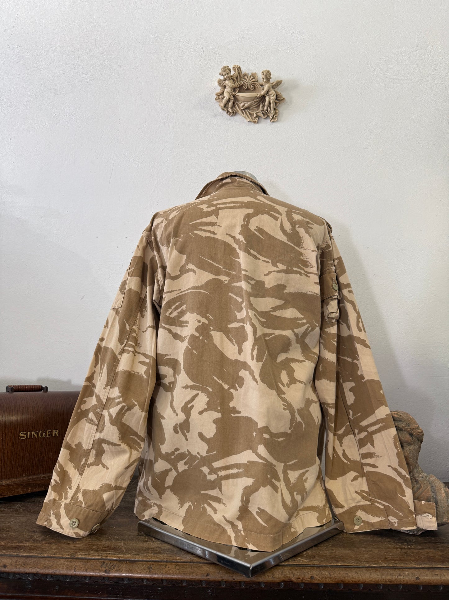 Vintage British Army Dpm Jacket “XL”