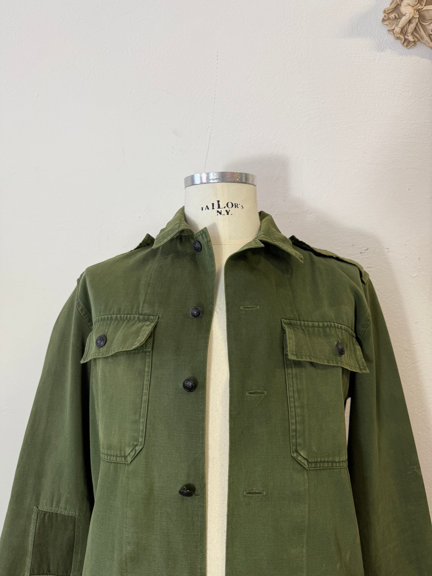 Vintage 80’s Hungarian Army Shirt “M”
