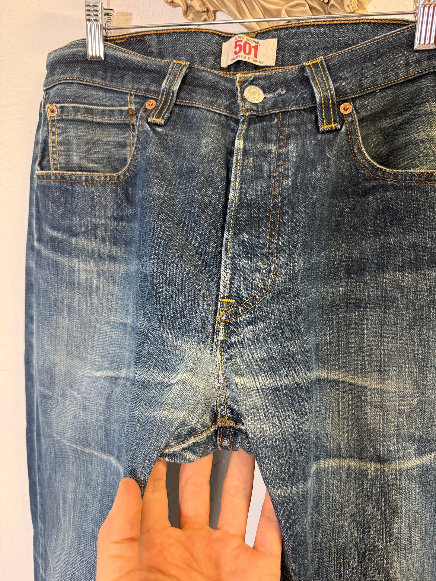 Vintage Levi’s 501 “W33 L34”