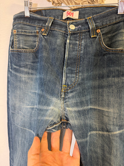 Vintage Levi’s 501 “W33 L34”