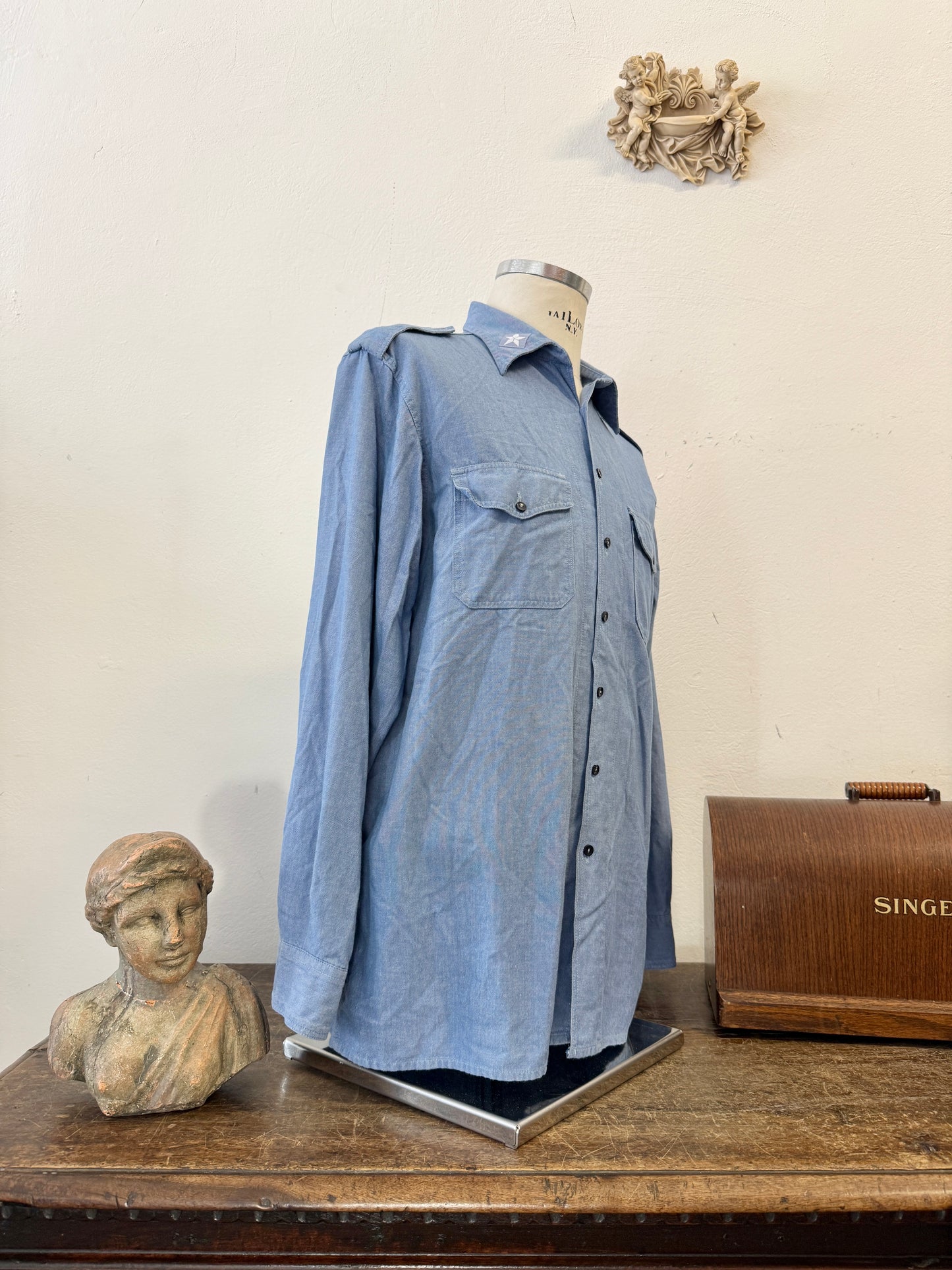 Vintage 90’s Italian Navy Shirt “L/XL”