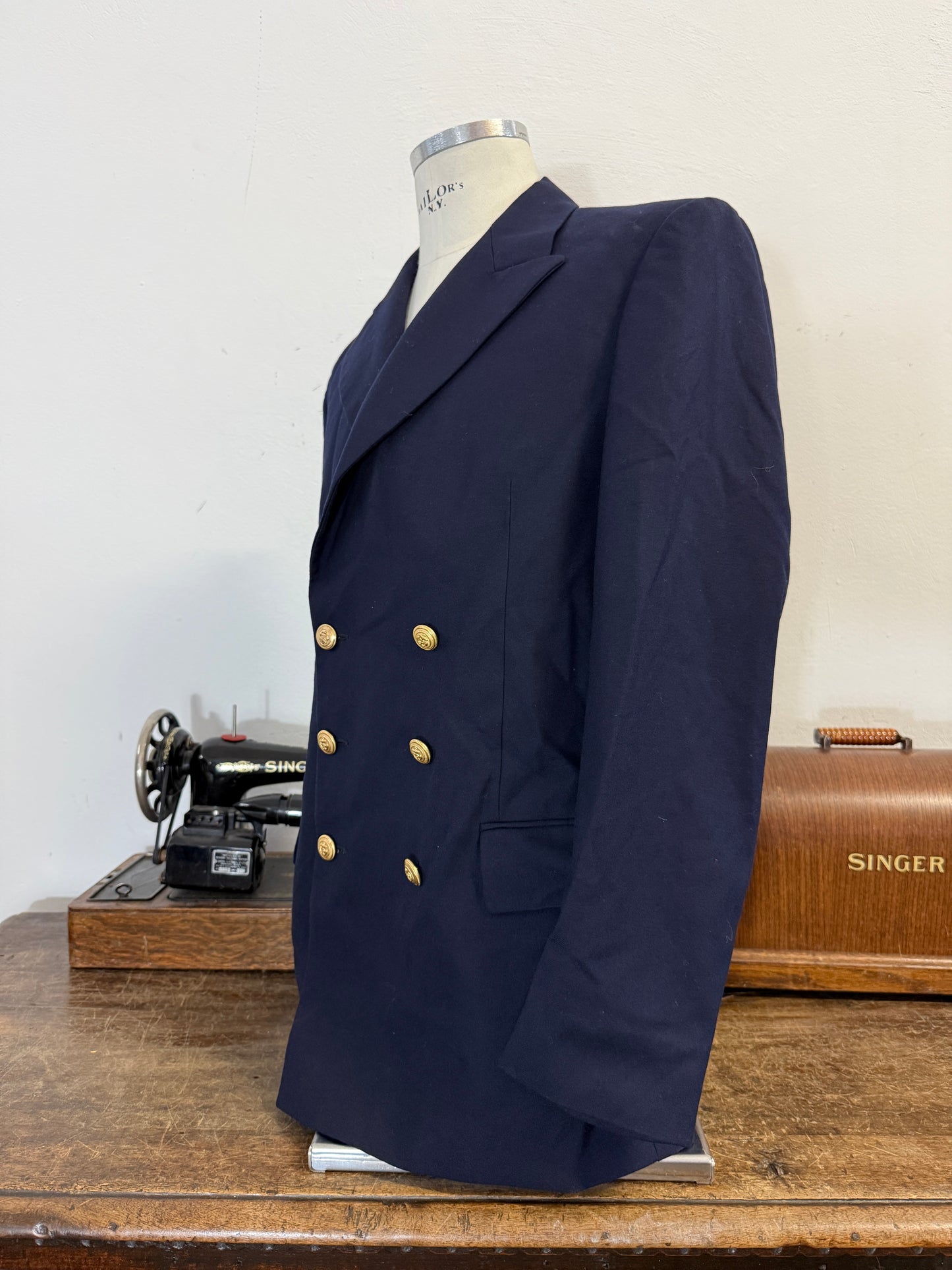 Vintage 00’s Italian Navy Double Breasted Jacket “L/XL”