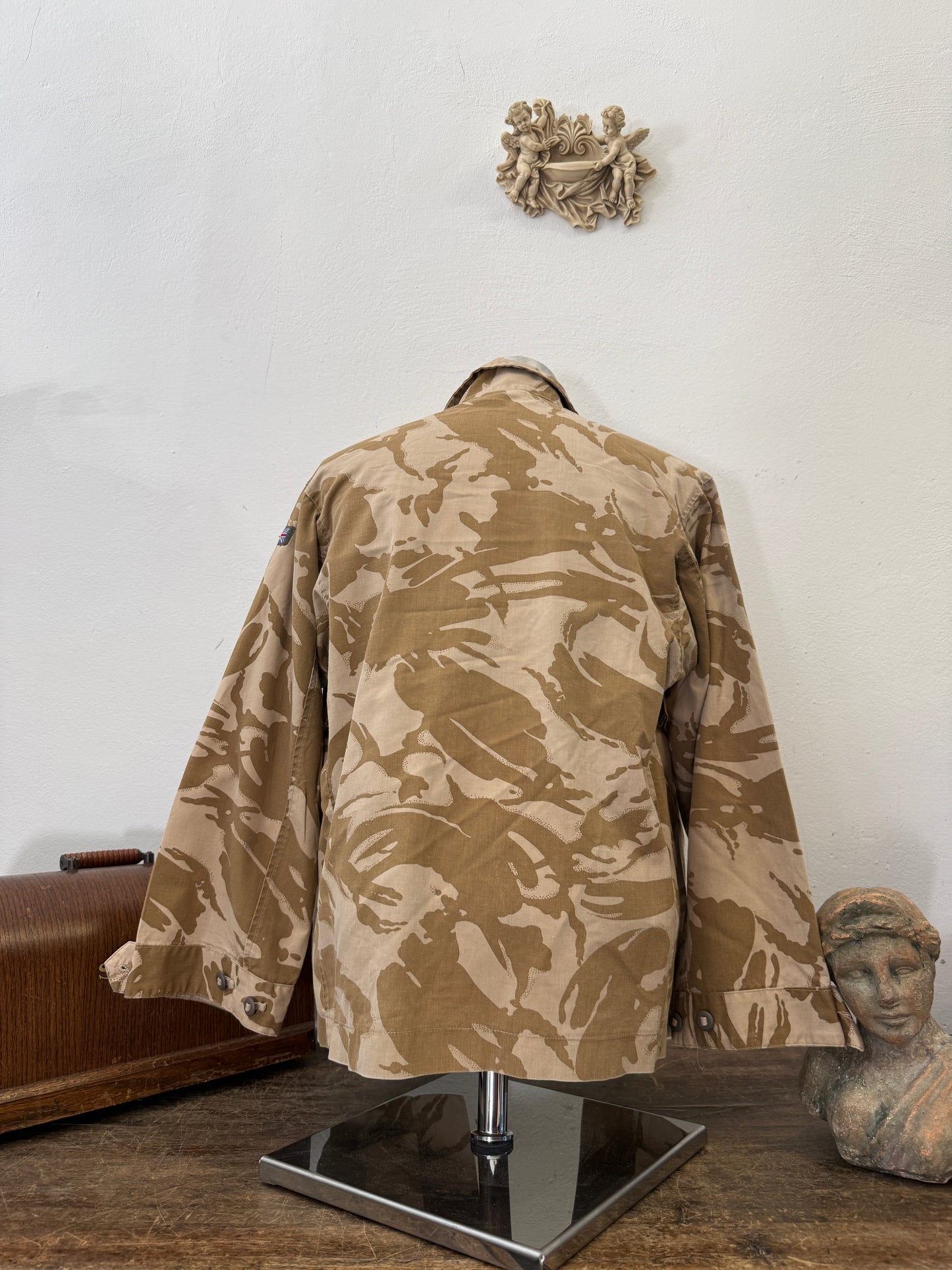 Vintage British Army Dpm Jacket “M”