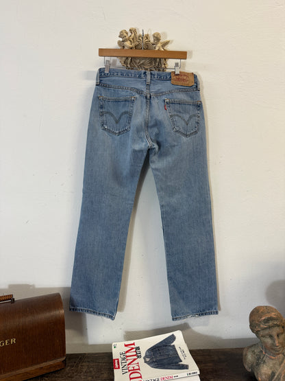 Vintage Levi’s 501 “W33 L30”