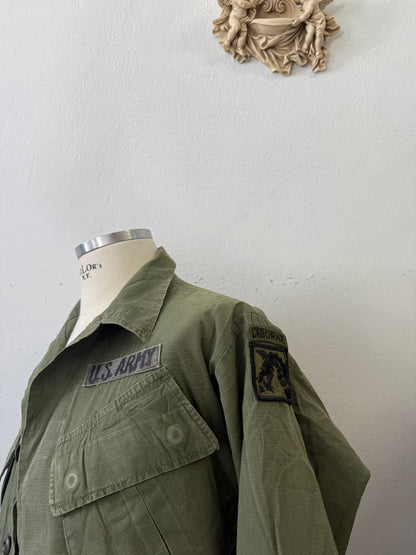 Vintage 60’s Jungle Jacket Us Army “M/L”