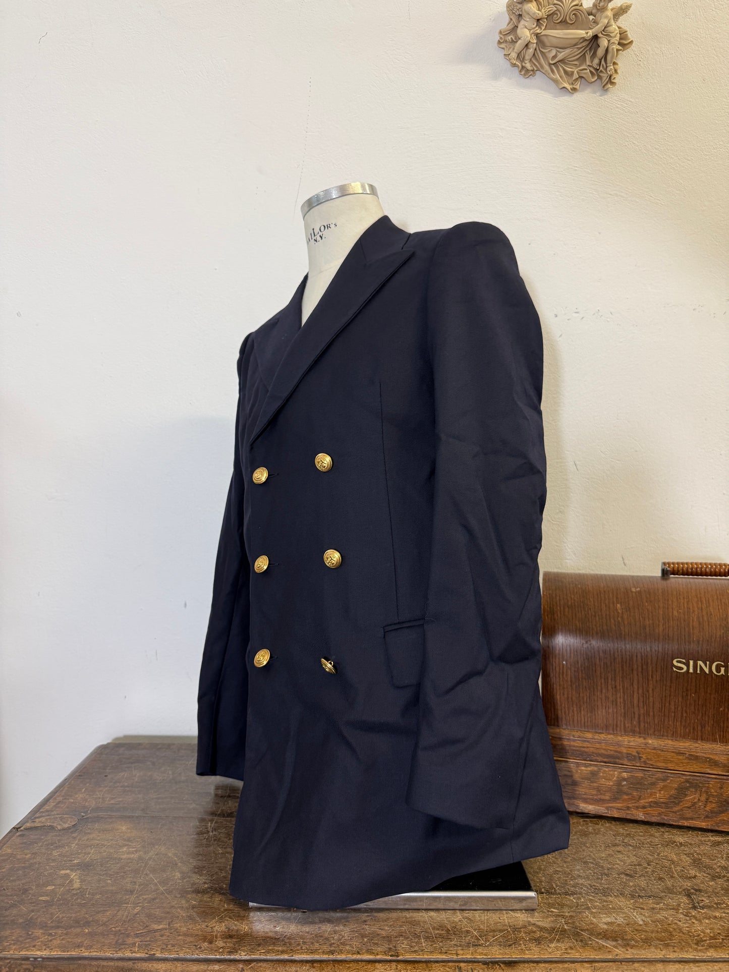 Vintage 00’s Italian Navy Double Breasted Jacket “M/L”