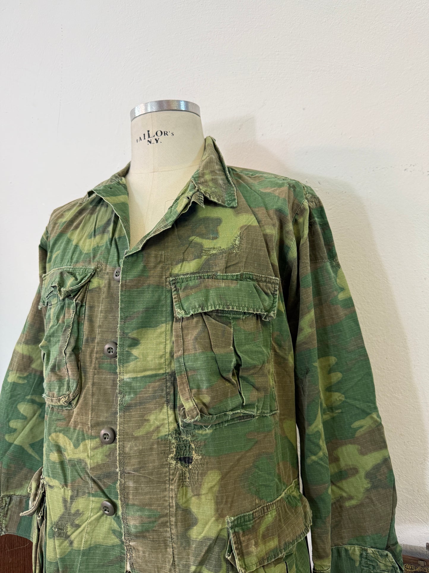 Vintage 1970-80s ERDL Camouflage Pattern Hot Weather Jacket Ripstop “S/M”