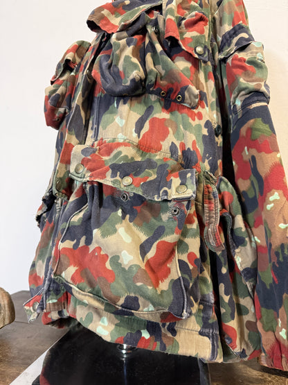 Vintage Swiss Army Camo Jacket M70 “XL”