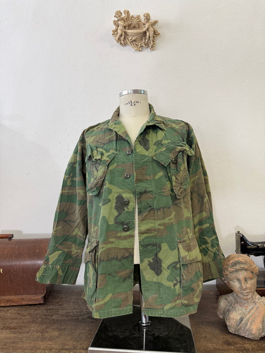 Vintage 60’s Ripstop Jungle Jacket ERDL Us Army “M/L”