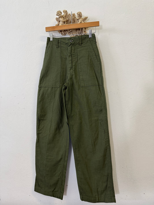 Vintage Fatigue Pants Us Army “W25”