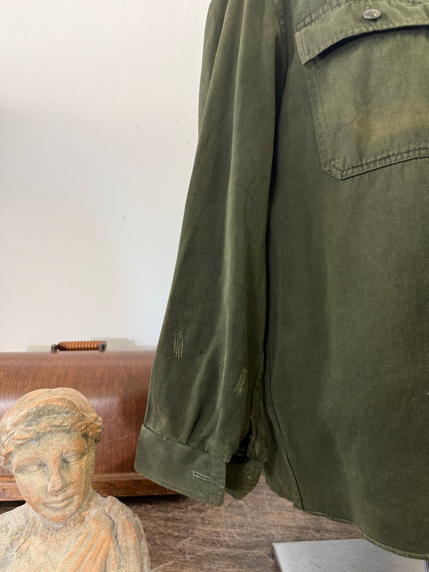 Vintage 80’s Faded Hungarian Army Shirt “S”