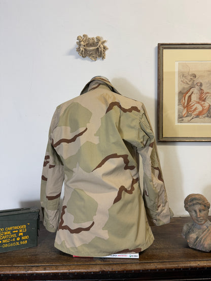 Vintage BDU Desert Camo Jacket Us Army “M”