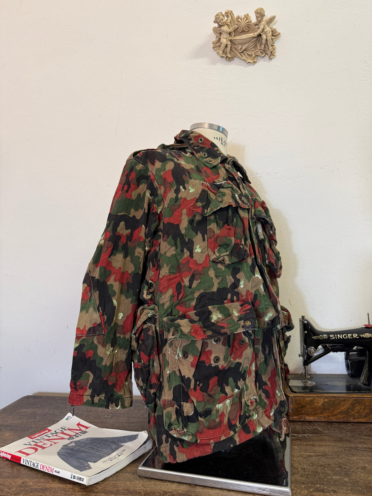 Vintage Swiss Army Camo Jacket M70 “M/L”