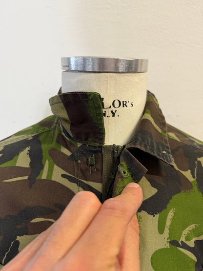 Vintage 90’s British Army Camo Jackets “XS”