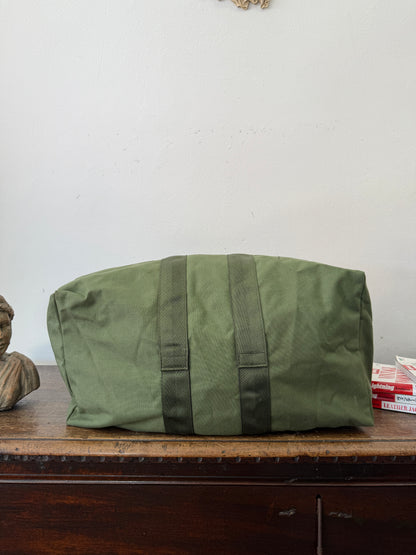 Vintage Nylon Us Flyers Kit Bag