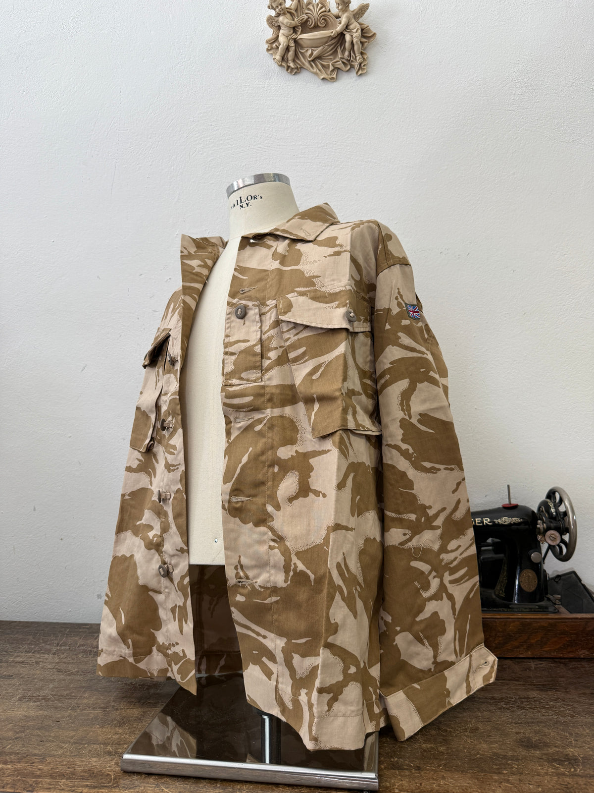 Vintage British Army Dpm Jacket “XL”