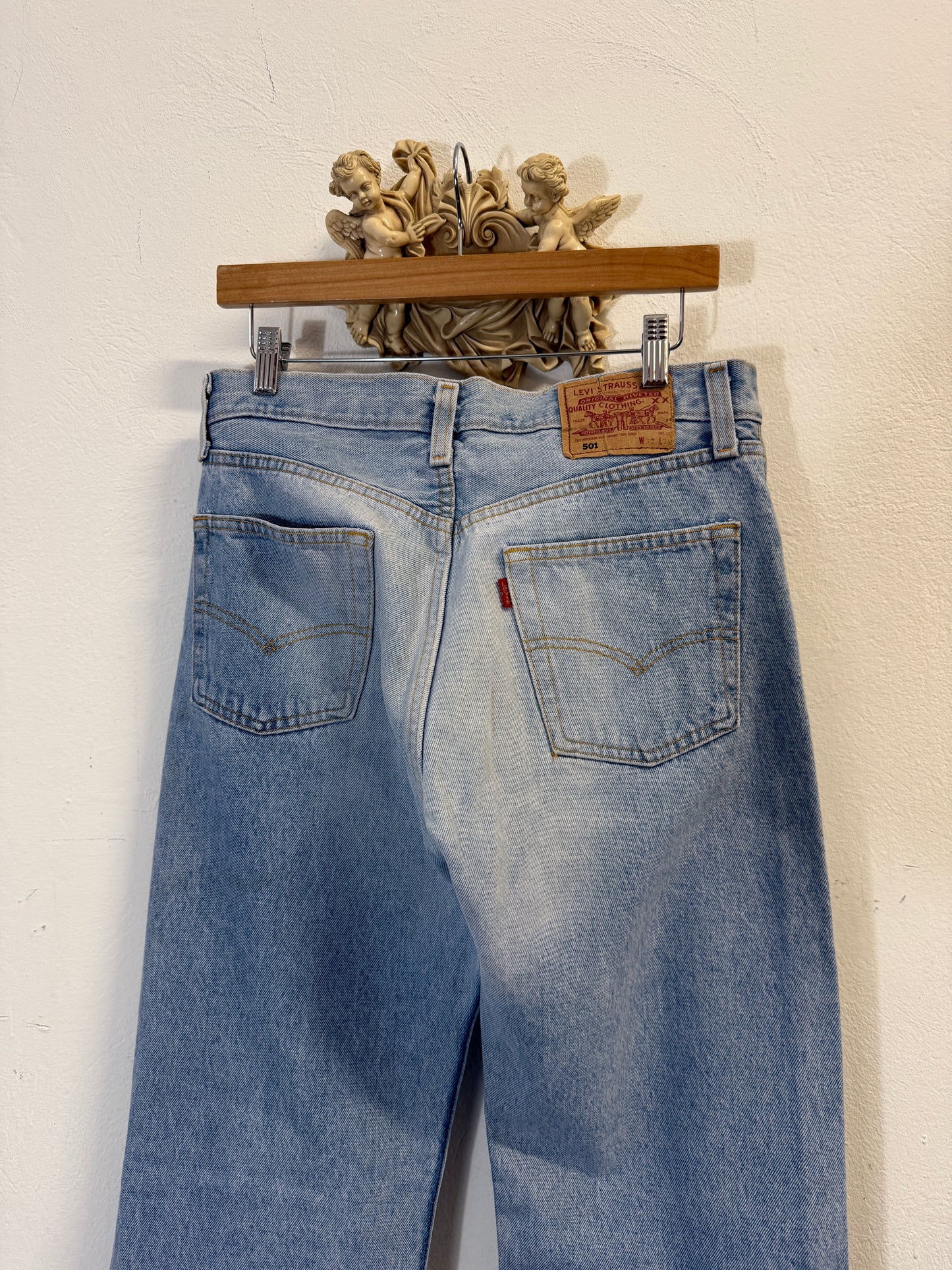 Vintage Levi’s 501 Made in Usa “W32 L34”
